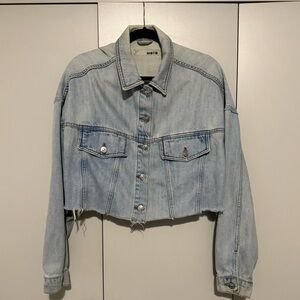 Topshop Moto Cropped Denim Jacket Light Wash Raw Hem Size 8